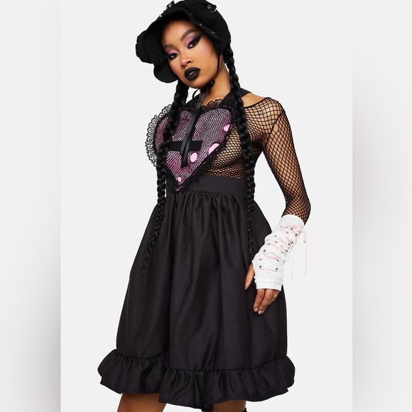 💔SOLD💔BERTHAUX Fix Me Netted Heart Apron Dress Ruffle Skirt Tie Waist Black Pink - Picture 2 of 12